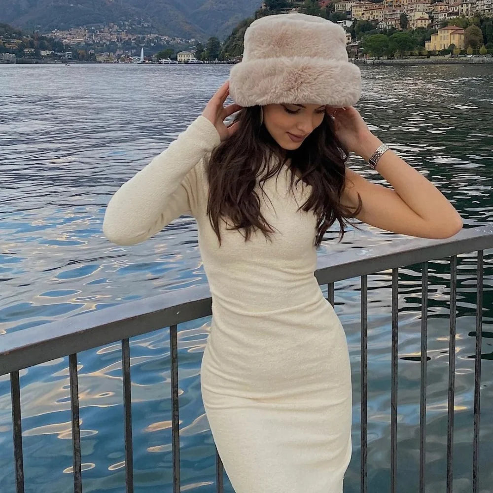Robe Asymétrique Beige chez Robe Asymétrique