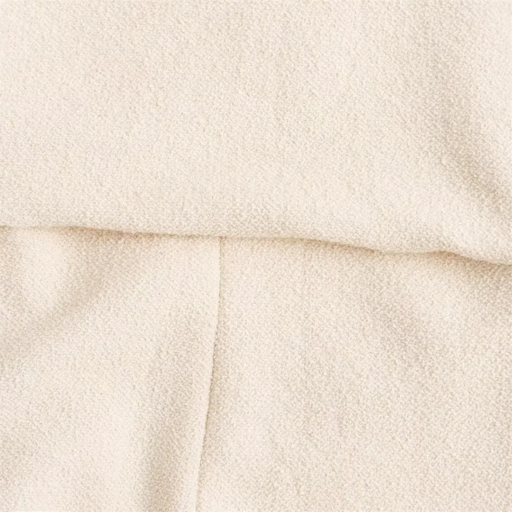 Robe Asymétrique Beige chez Robe Asymétrique