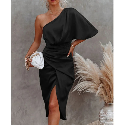 Robe Asymétrique Epaule Noir chez Robe Asymétrique