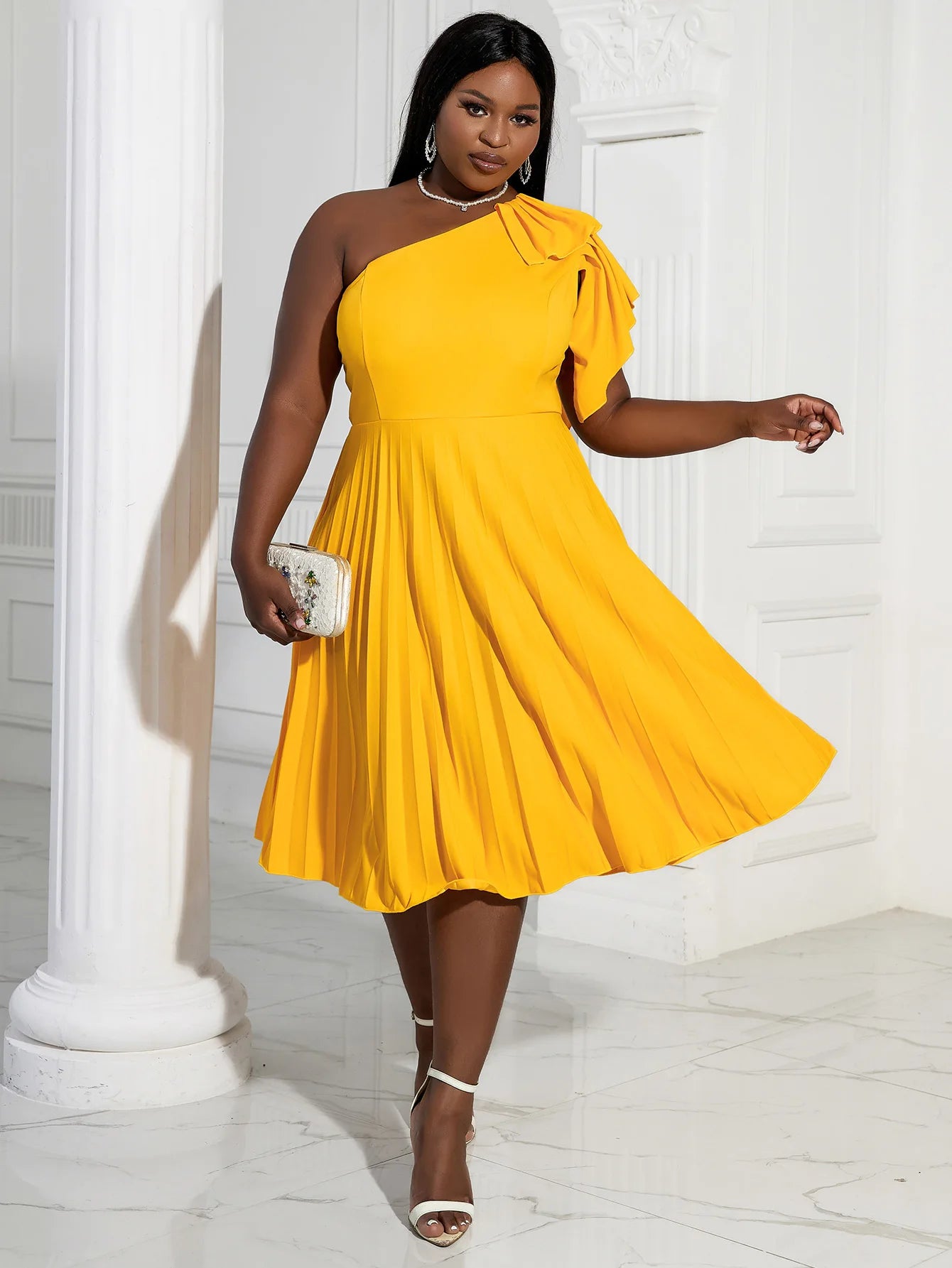 Robe Asymétrique Jaune Jaune chez Robe Asymétrique