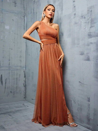 Robe Asymetrique Terracotta chez Robe Asymétrique