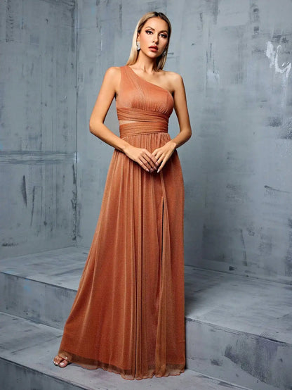 Robe Asymetrique Terracotta chez Robe Asymétrique