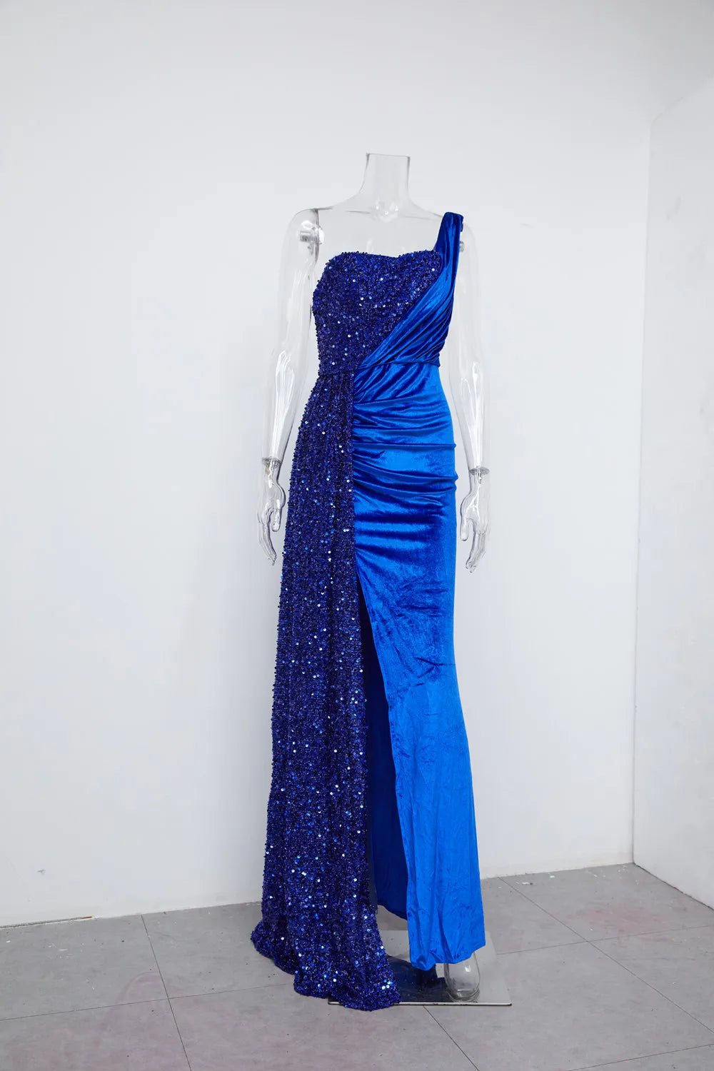 Robe Asymetrique de Soiree chez Robe Asymétrique