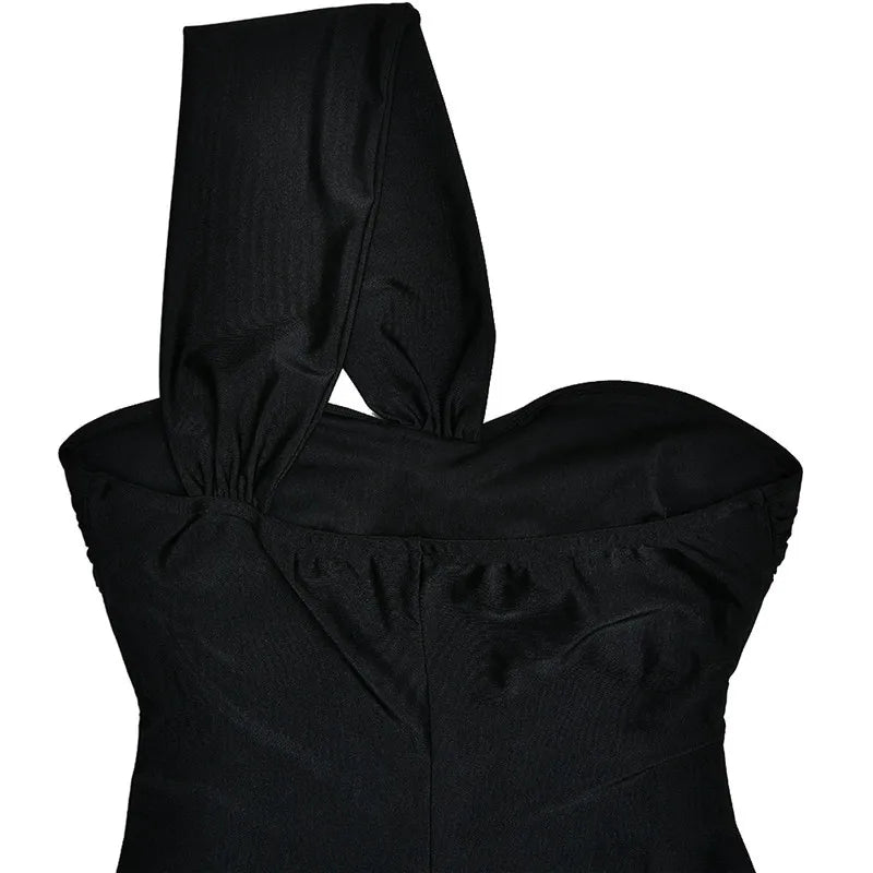 Robe Longue Noire Asymetrique chez Robe Asymétrique