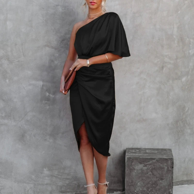 Robe Asymétrique Epaule